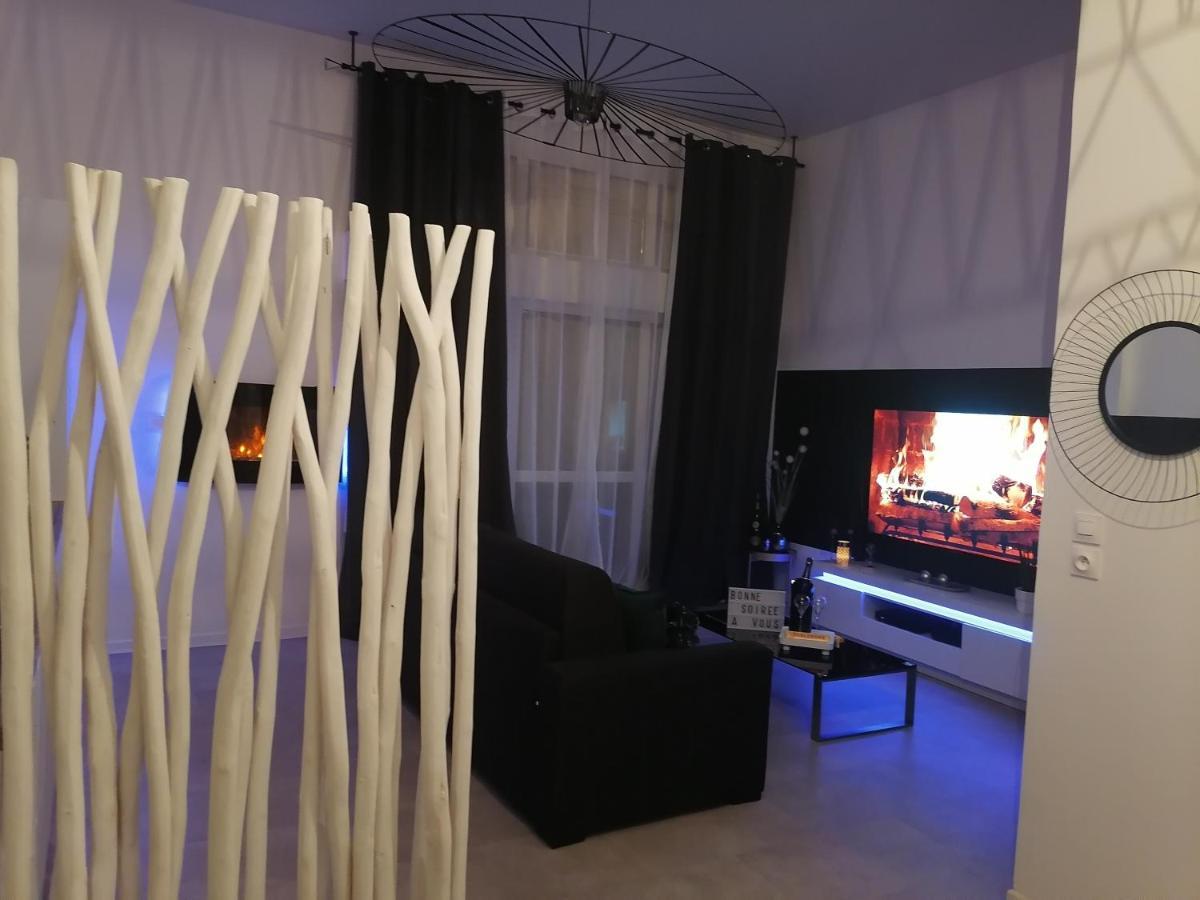 La Clef Des Bulles Apartment เอแปร์เน ภายนอก รูปภาพ