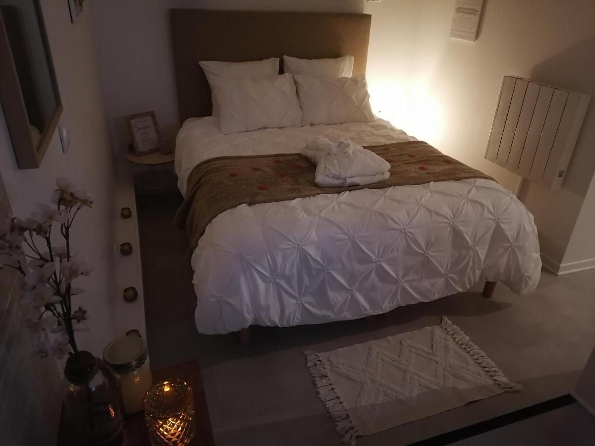 La Clef Des Bulles Apartment เอแปร์เน ภายนอก รูปภาพ